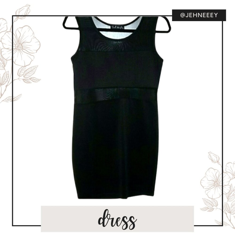 Black Sleeveless Bodycon Dress